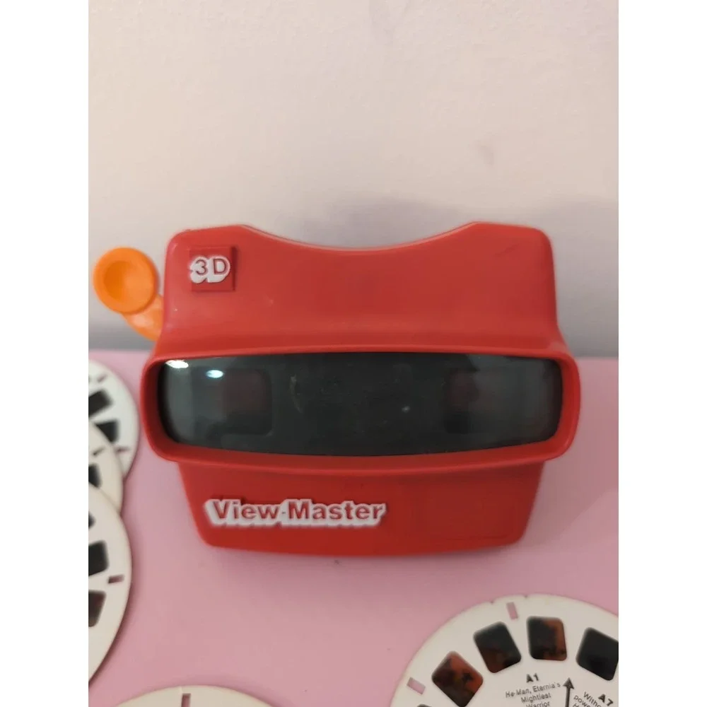 View-Master 3D Viewer w/ 19 Reels LOT Sesame Street, Princess‎ of Power, Etc.